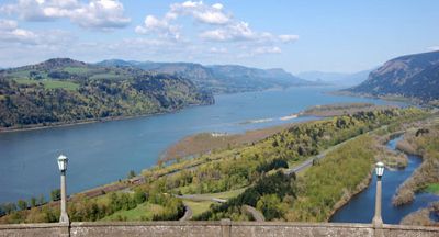 Columbia Gorge River View