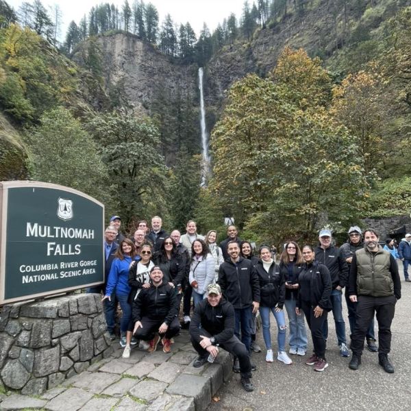 Multnomah Falls Group Tour